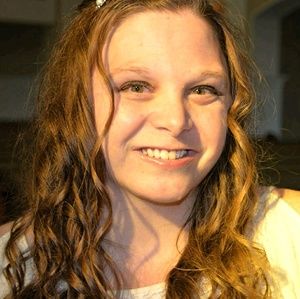 Meet your Posher, Abigail